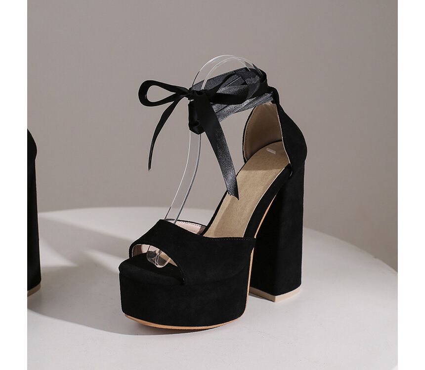 Peep Toe Lace SpreePicky