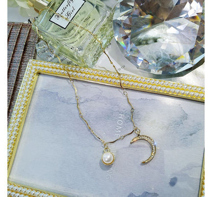 Faux Pearl Moon Necklace SpreePicky