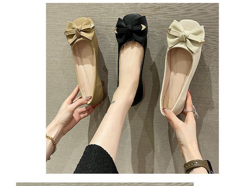 Bow Low Heel Pumps mySite