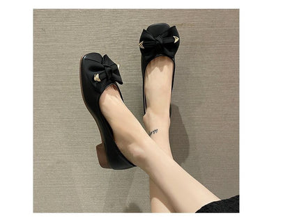 Bow Low Heel Pumps mySite