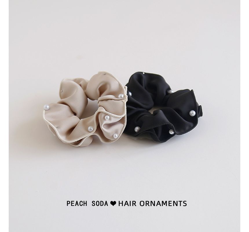 Faux Pearl Scrunchie mySite