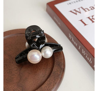 Faux Pearl Mini Hair Clip SpreePicky