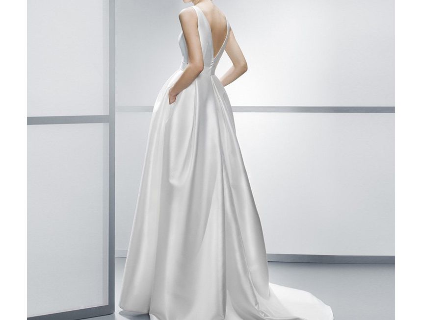 Sleeveless Boat Neck Plain Satin A-Line Wedding Gown SpreePicky