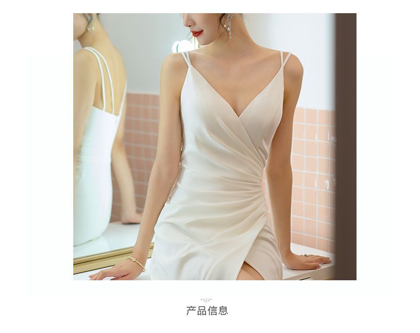 Strap Ruched Slit / A-Line V-Neck Wedding Spaghetti Gown Wrap Bolero Plain Set FashionChic