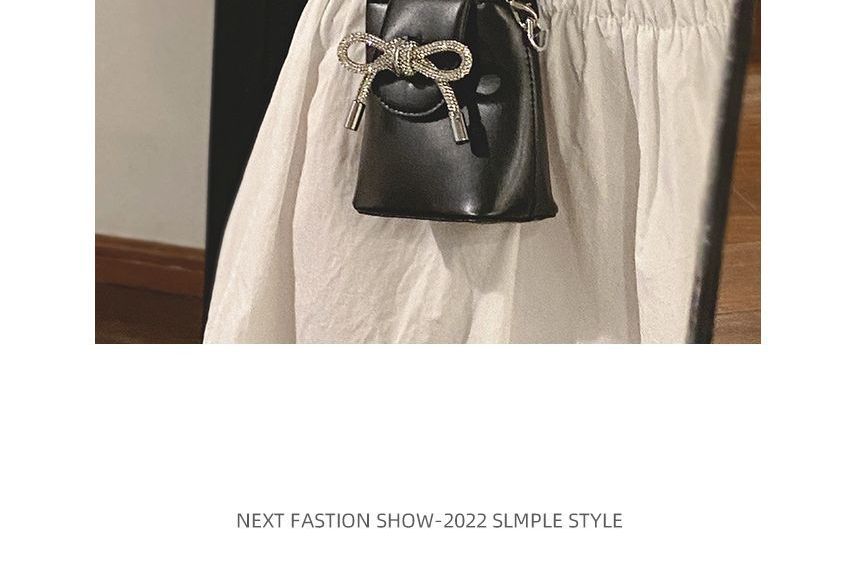 Faux Leather Plain Bow Hand  Bag SpreePicky