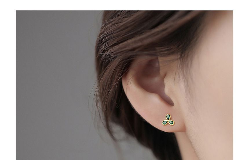 Rhinestone Leaf Stud Earring SpreePicky