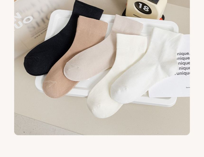 Set Of 6 Pairs: Plain Socks SpreePicky