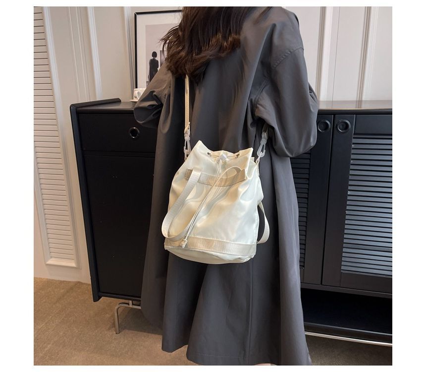 Plain Drawstring Bucket Bag mySite