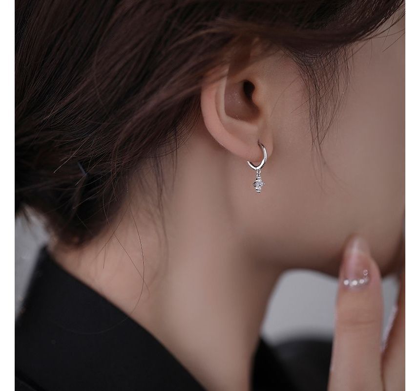 Floral Rhinestone Alloy Dangle Earring SpreePicky