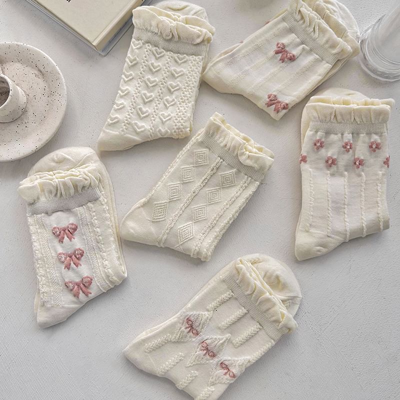 Set of 3 Pairs: Plain Ruffle Trim Socks SpreePicky