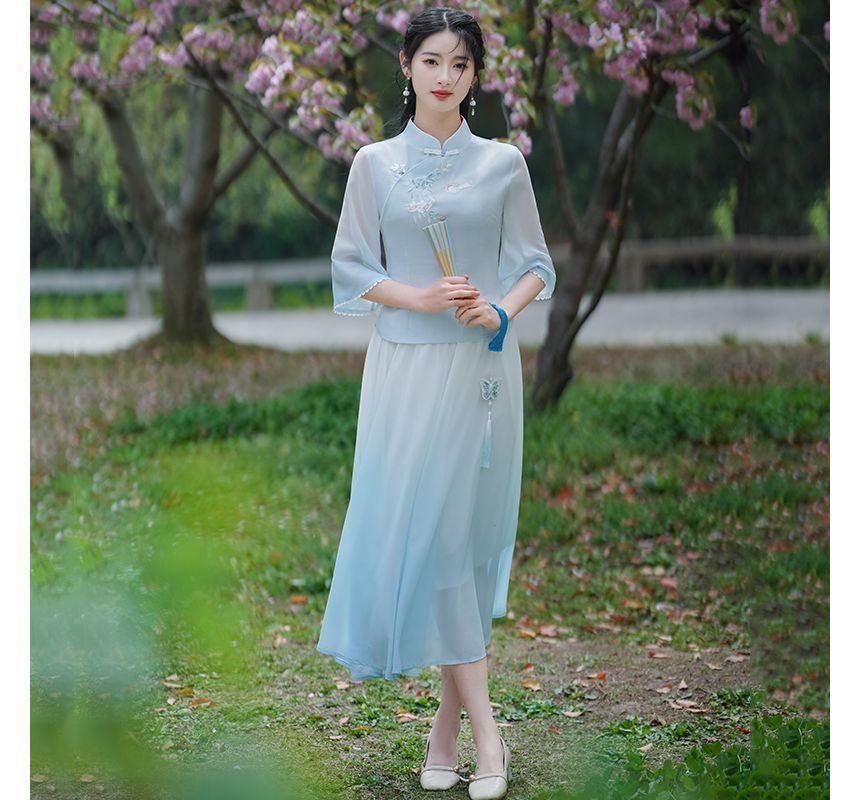 Traditional Chinese 3/4-Sleeve Top / High Rise Midi A-Line Skirt SpreePicky