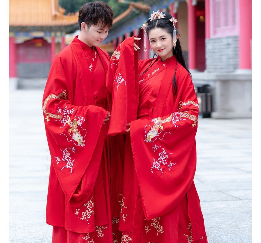 Couple Matching Traditional Chinese Set: Long SpreePicky