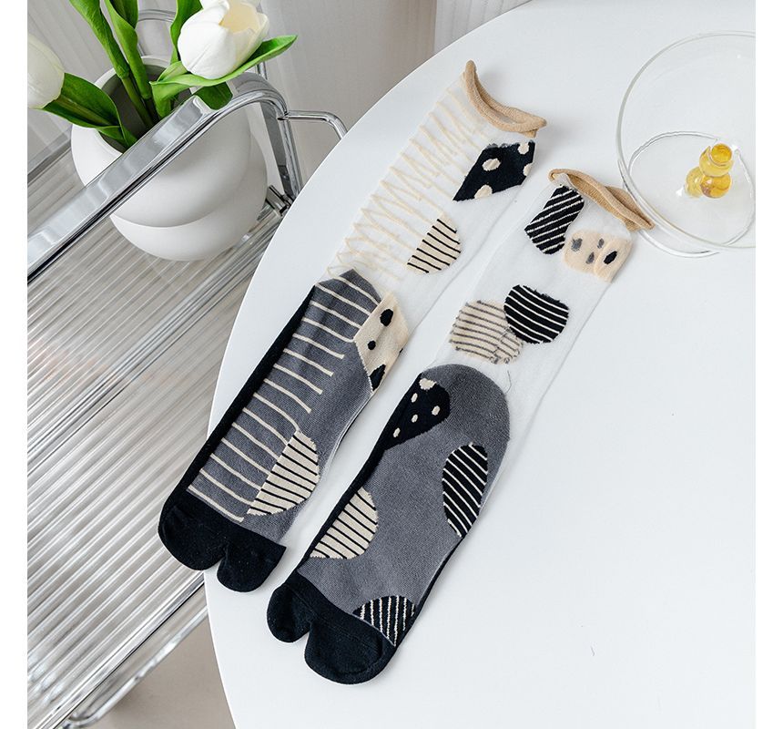 Patterned Mesh Tabi Short Socks SpreePicky