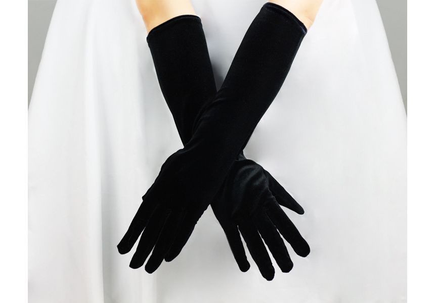 Plain Velvet Gloves SpreePicky