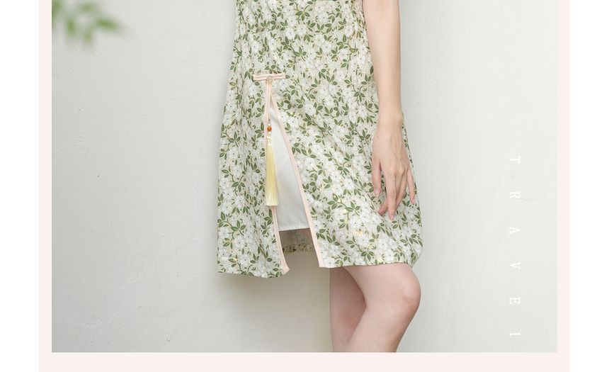 Short-Sleeve Mock Neck Floral Slit Dress SpreePicky