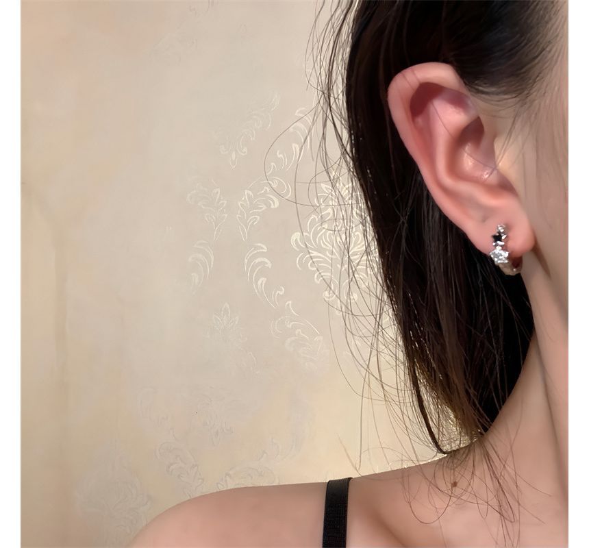 (various designs) 3: Glaze Alloy Earring Star Set of FashionChic