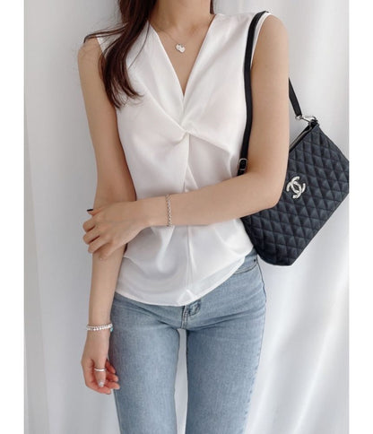 Sleeveless V-Neck Plain Twist Blouse mySite