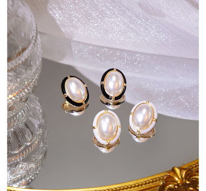 Oval Pearl Earring SpreePicky