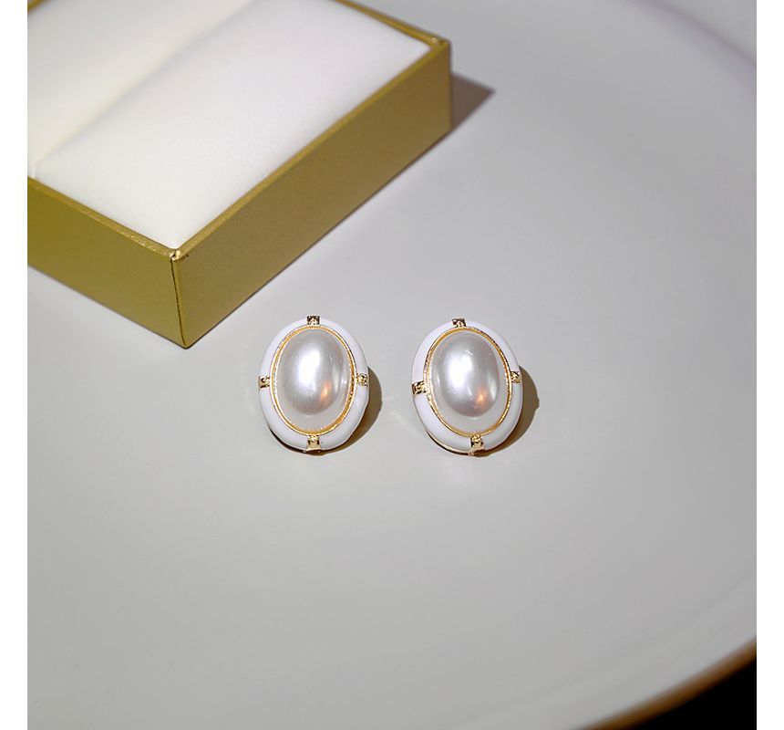 Oval Pearl Earring SpreePicky