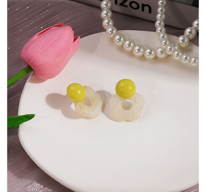 Flower Resin Earring SpreePicky