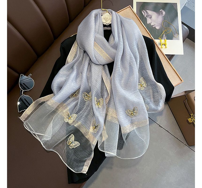 Butterfly Faux Pearl Shawl SpreePicky