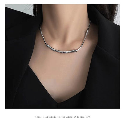 Irregular Bar Alloy Choker SpreePicky