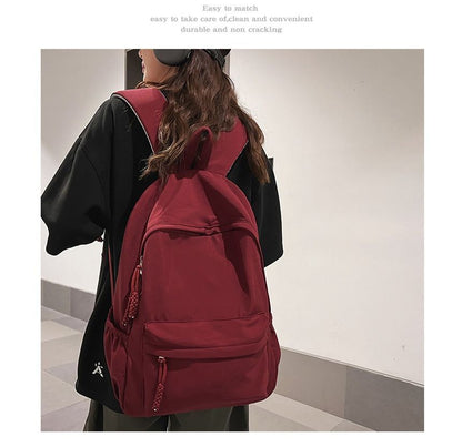 Plain Nylon Backpack mySite