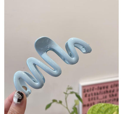 Wavy Plastic Hair Clamp SpreePicky