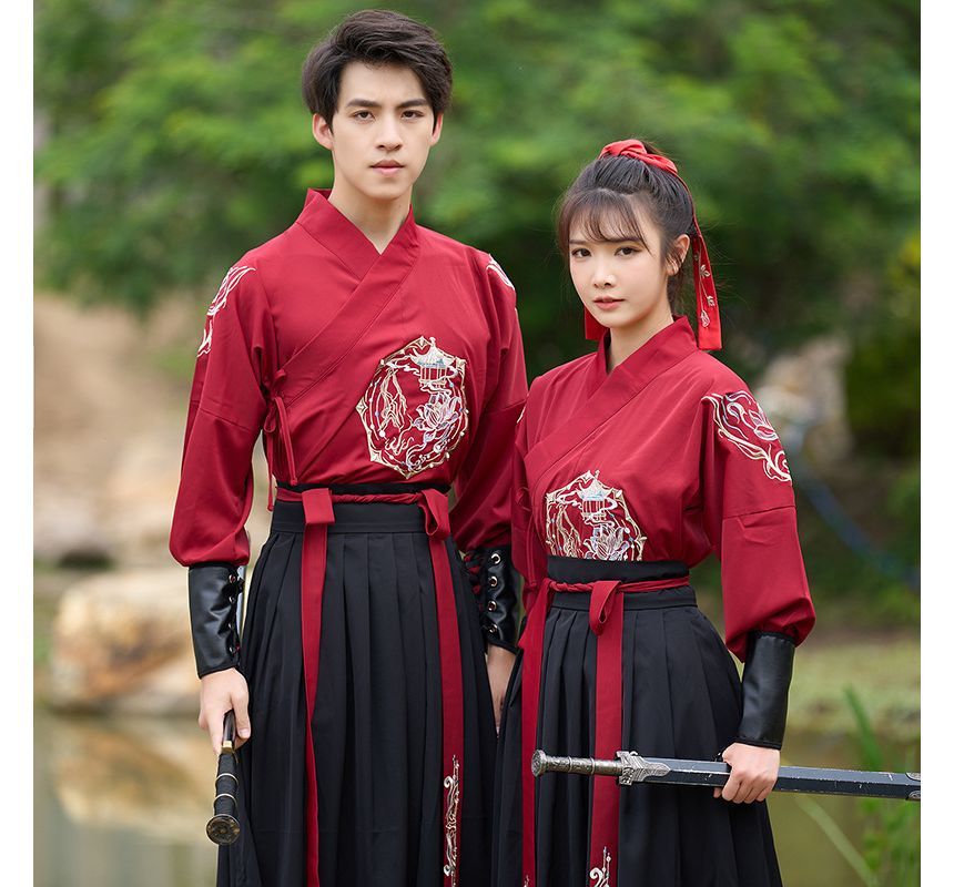 Couple Matching Traditional Chinese Costume Embroidered Cape / Long SpreePicky