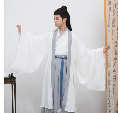 Traditional Chinese Costume Embroidered Robe / Long SpreePicky