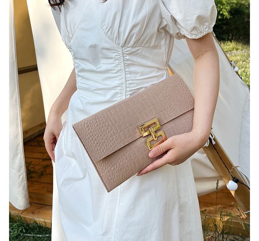 Flap Crocodile Grain Clutch SpreePicky