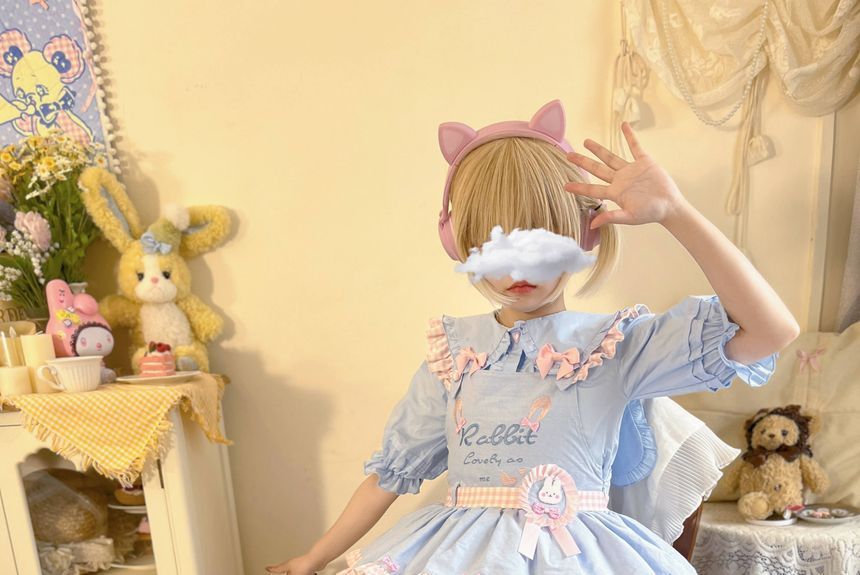 Puff-Sleeve Rabbit Ear Collar Heart Applique Gingham Ruffle Blouse SpreePicky