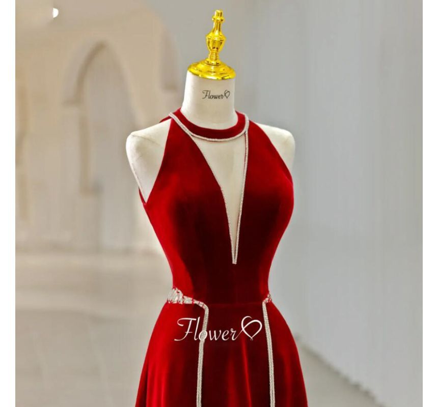 Sleeveless Crew Neck Plain Cutout Rhinestone Velvet A-Line Evening Gown SpreePicky