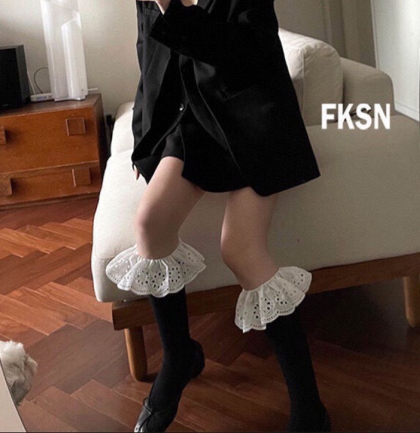 Plain Eyelet Lace Ruffled Socks SpreePicky