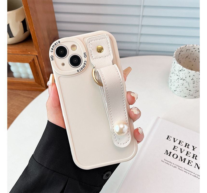 Faux Pearl Hand Strap Phone Case - iPhone 7 / 8 / SE / 7 Plus / 8 Plus / X / XS / XR / XS Max / 11 / 11 Pro / 11 Pro Max / 12 / 12 Pro / 12 mini / 12 Pro Max / 13 / 13 Pro / 13 mini / 13 Pro Max / 14 / 14 Plus / 14 Pro / 14 Pro Max SpreePicky