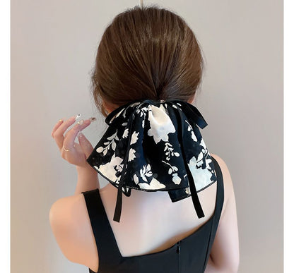 Floral Bow Scrunchie SpreePicky