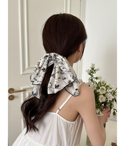 Floral Bow Scrunchie SpreePicky