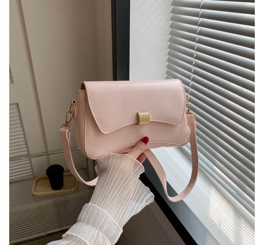 Plain Flap Shoulder Bag SpreePicky