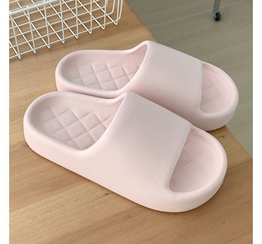 Plain Home Slipper SpreePicky