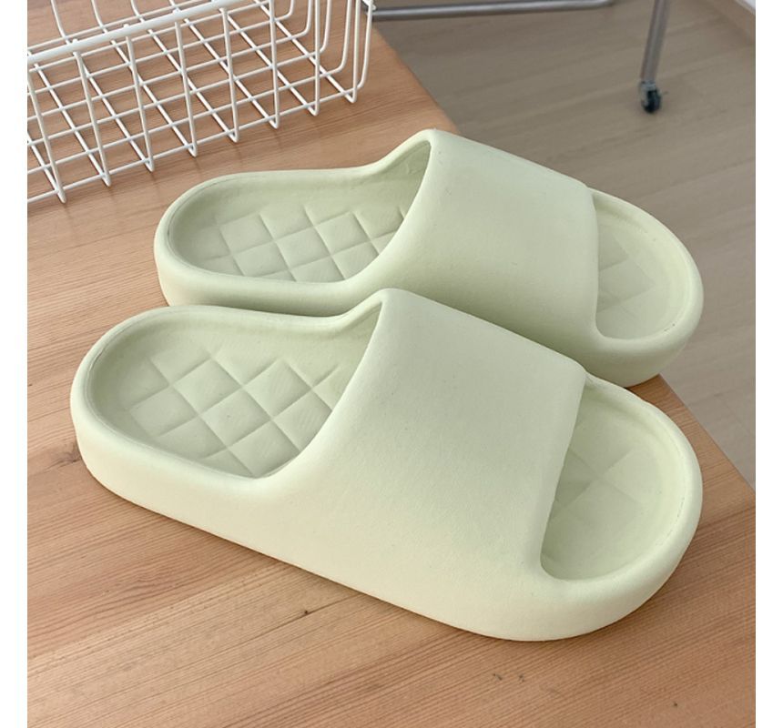 Plain Home Slipper SpreePicky