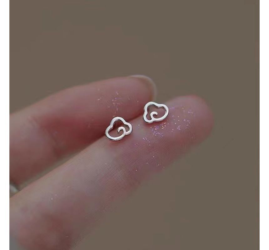 Cloud Stud Earring SpreePicky