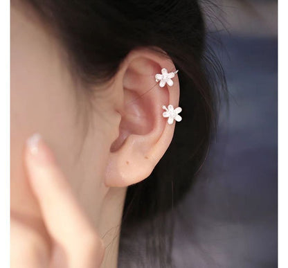 Floral Ear Cuff SpreePicky