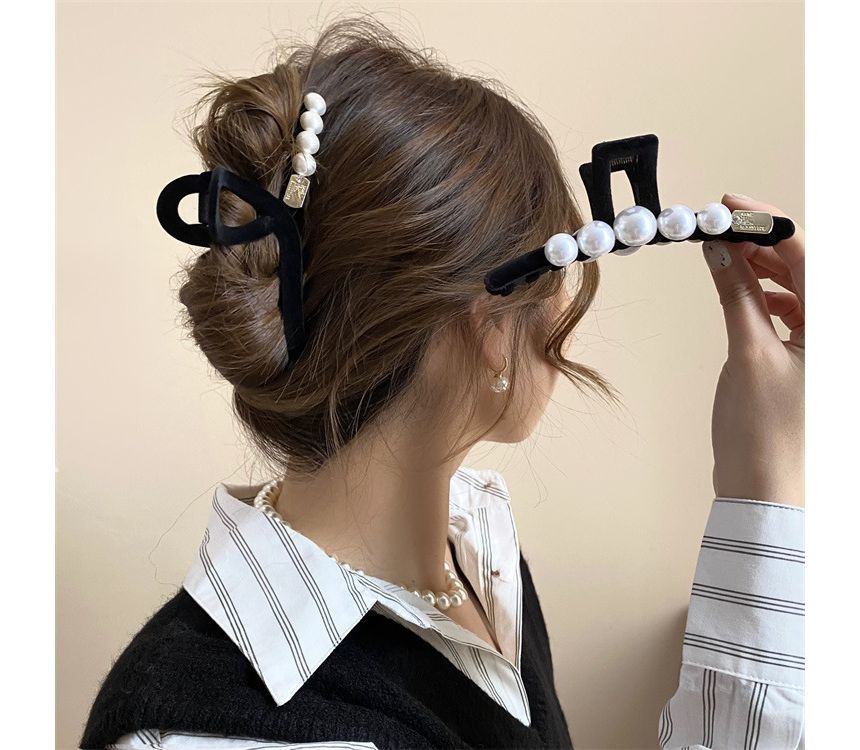 Faux Pearl Flocking Hair Clamp (Various Designs) SpreePicky