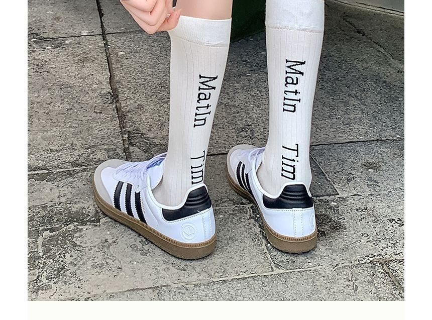 Set Of 2 Pairs: Lettering Socks SpreePicky