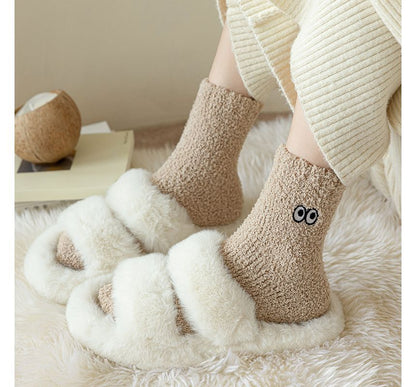 Eye Embroidered Socks Set SpreePicky