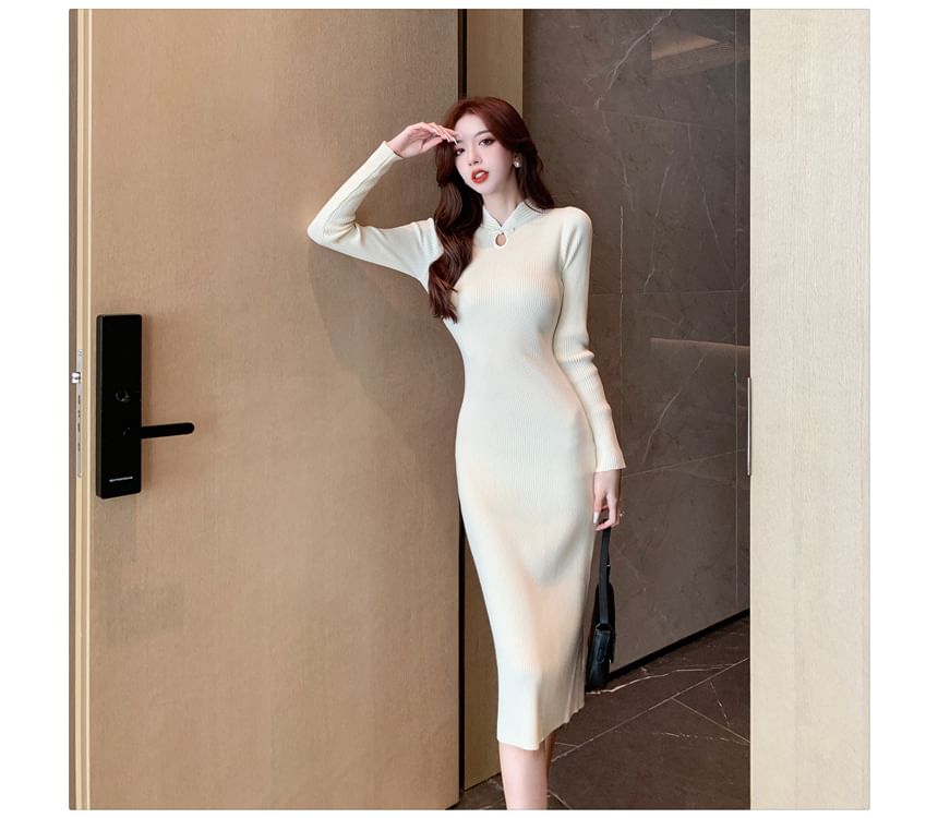 Long-Sleeve Stand Collar Plain Keyhole Ribbed Knit Midi Sheath Dress SpreePicky