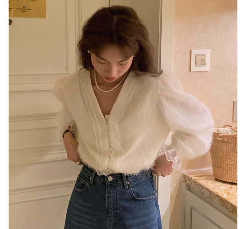 V-Neck Scallop Trim Blouse mySite