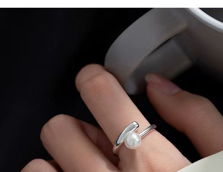 Faux Pearl Alloy Open Ring SpreePicky