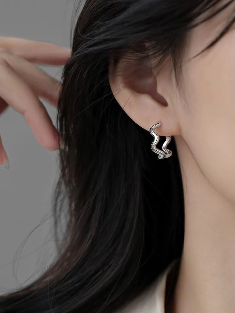 Wavy Alloy Hoop Earring SpreePicky