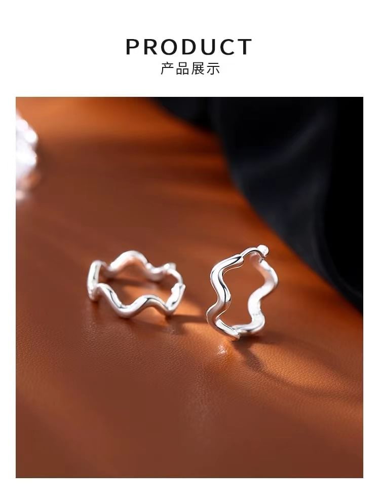 Wavy Alloy Hoop Earring SpreePicky